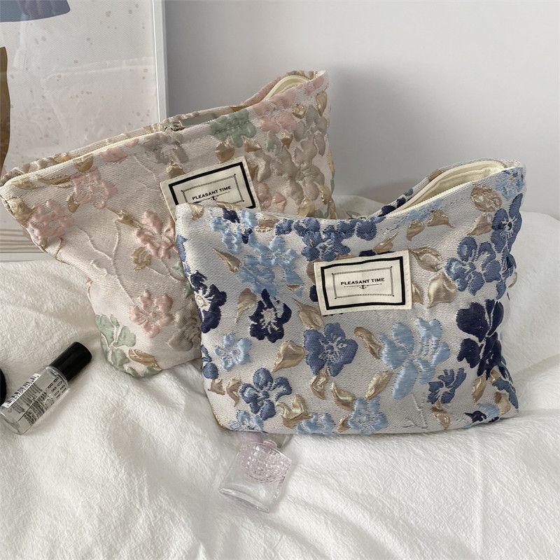 Women's All Seasons Polyester Flower Vintage Style Square Zipper Cosmetic Bag