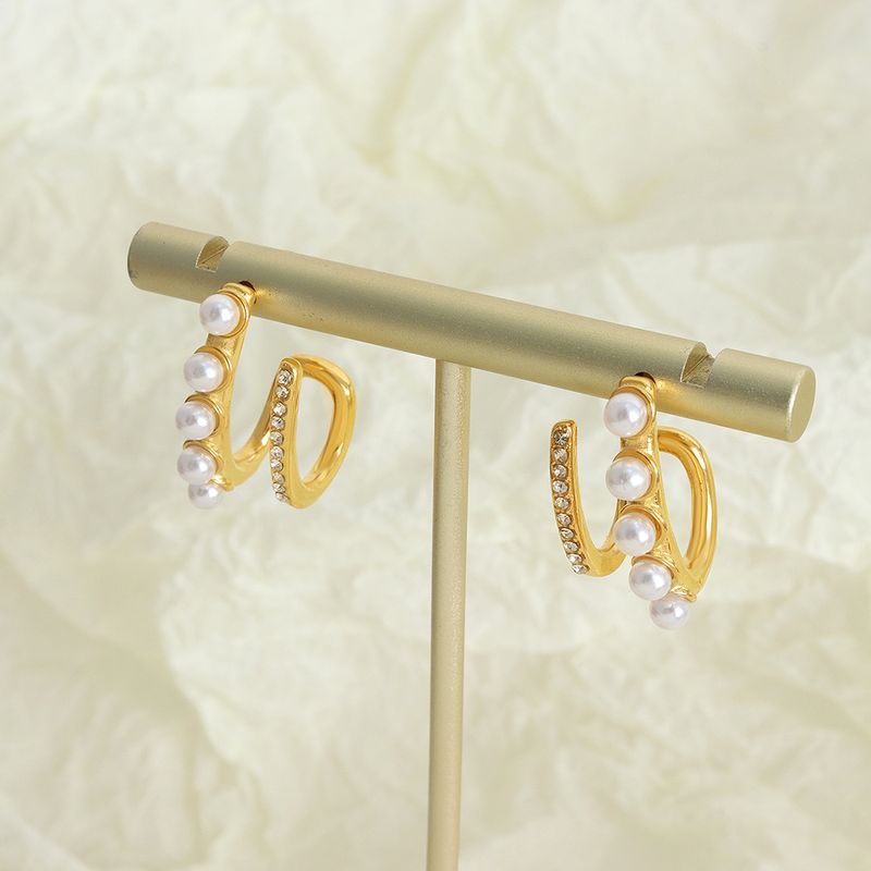 1 Pair Elegant Baroque Style Geometric Plating Inlay Titanium Steel Artificial Pearls Zircon 18k Gold Plated Earrings