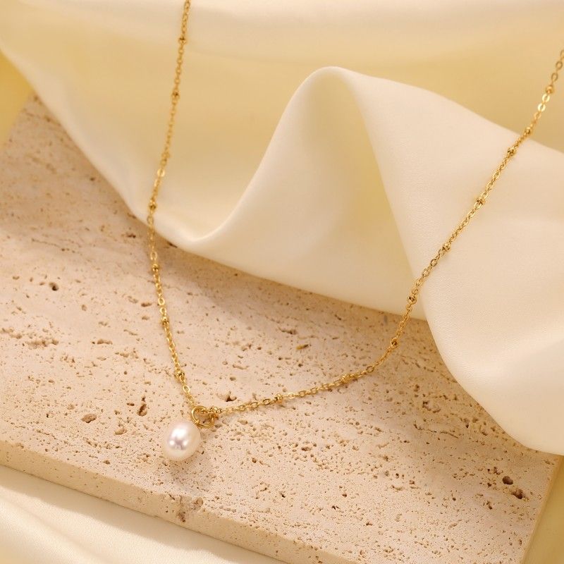 Style Simple Rond Acier Inoxydable Perle D'imitation Polissage Placage Plaqué Or Collier