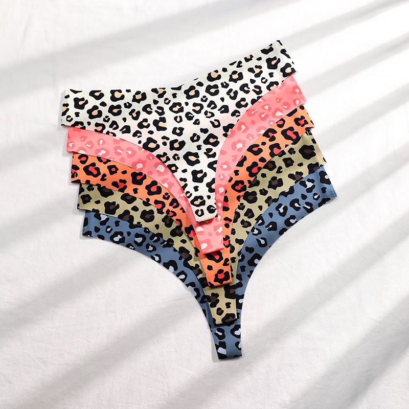 Leopard Seamless Low Waist Thong Panties