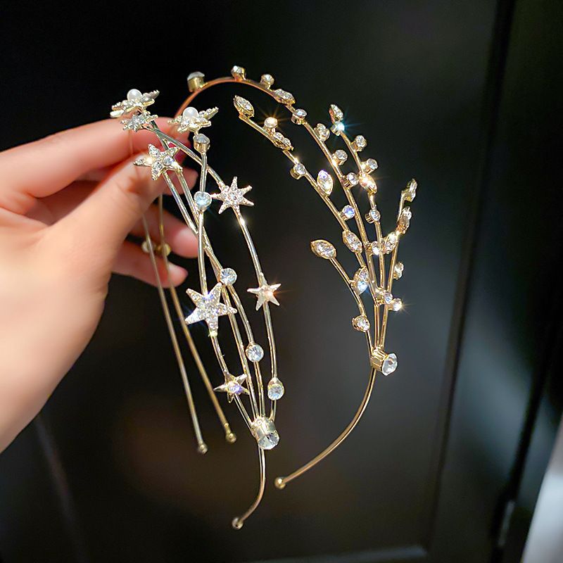 Frau Luxuriös Einfacher Stil Stern Legierung Überzug Inlay Künstliche Strasssteine Haarband