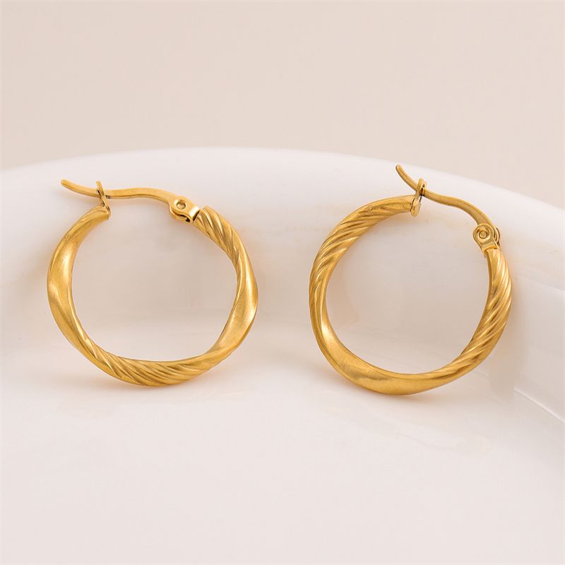 1 Pair Retro Round Plating Stainless Steel 18K Gold Plated Hoop Earrings