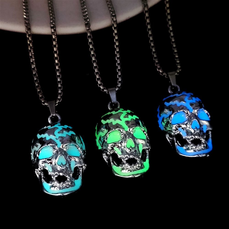 Hip-hop Skull Alloy Luminous Men's Pendant Necklace