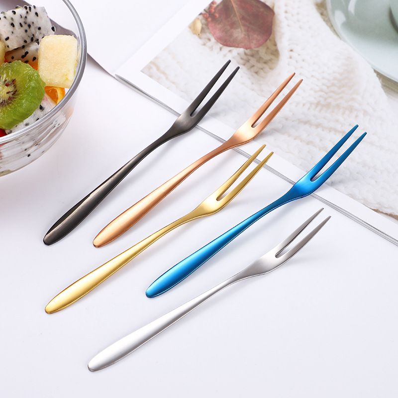 Casual Solid Color Stainless Steel Fruit Fork