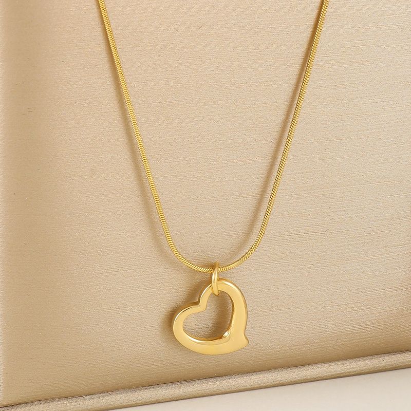 Titanium Steel 18K Gold Plated Simple Style Plating Heart Shape Pendant Necklace