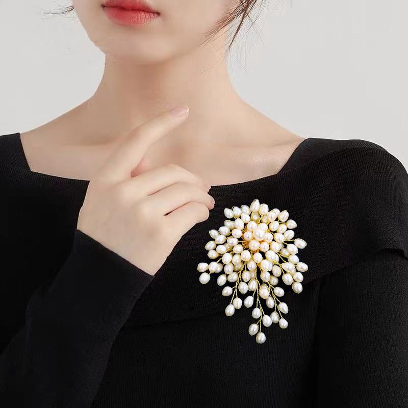 Korean Style Flower Pearl Copper Women's Brooches