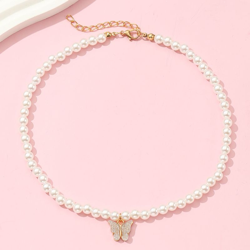 Cute Sweet Butterfly Artificial Pearl Metal Beaded Girl's Pendant Necklace