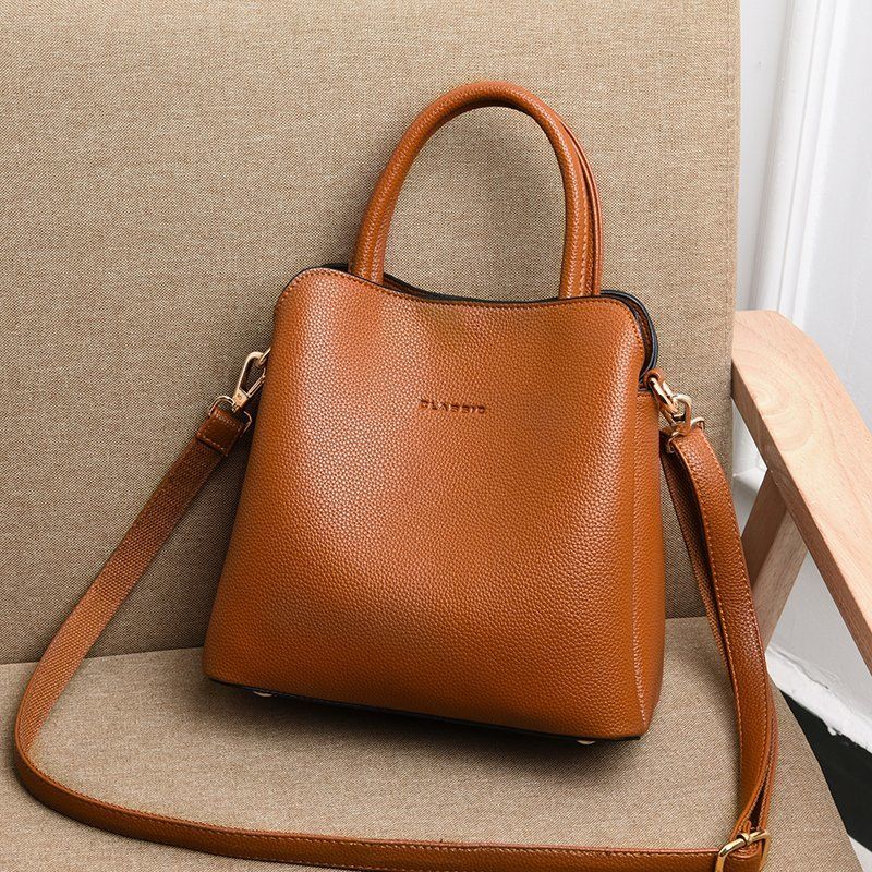 Women's Small Summer Pu Leather Vacation Shoulder Bag