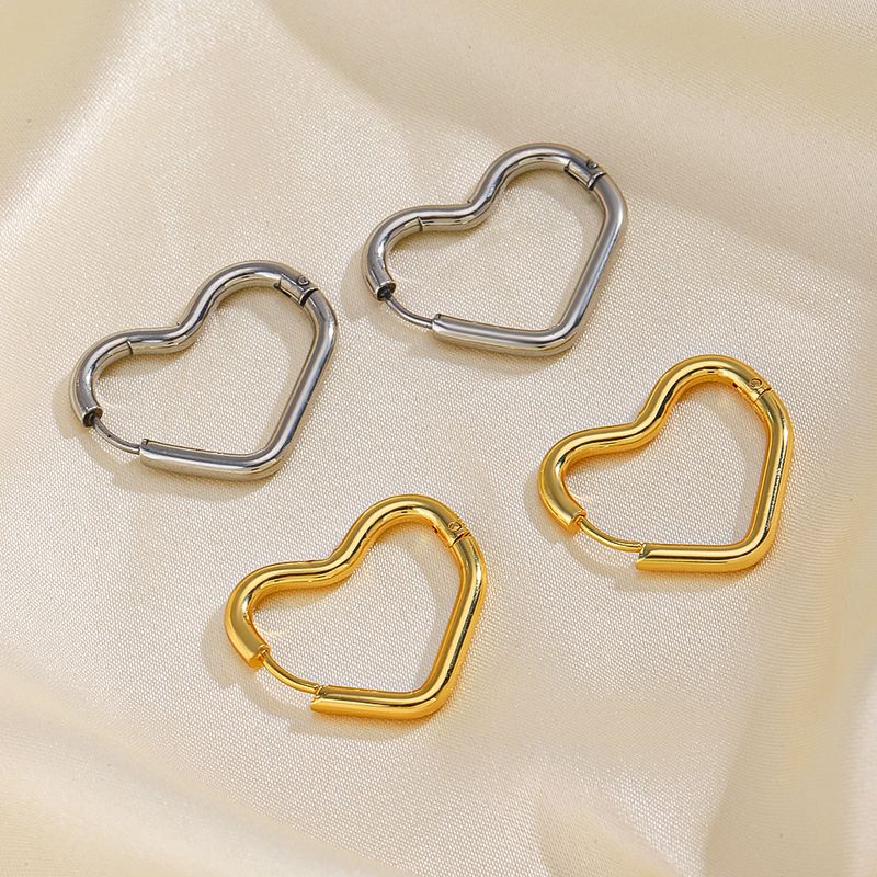 1 Pair Simple Style Streetwear Heart Shape Plating 304 Stainless Steel 18K Gold Plated Earrings