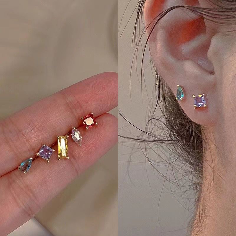 1 Set Simple Style Square Inlay Alloy Zircon Ear Studs