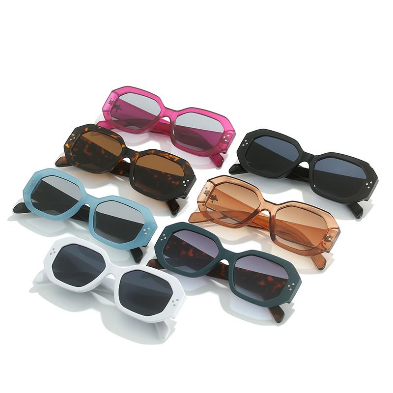 Ropa De Calle Color Sólido Ordenador Personal Polígono Fotograma Completo Gafas De Sol Mujer