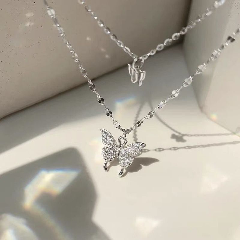 Style Simple Papillon Alliage Incruster Strass Femmes Collier En Couches