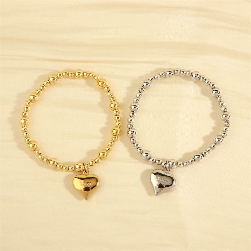 Style Simple Lettre Forme De Cœur Le Cuivre Breloque Placage Plaqué Or 18k Bracelets