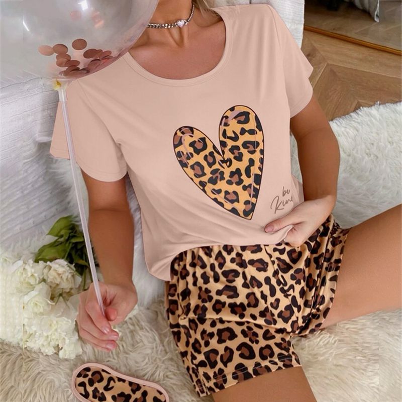 Home Women's Casual Heart Shape Leopard Polyester Milk Fiber Shorts Sets Pajama Sets