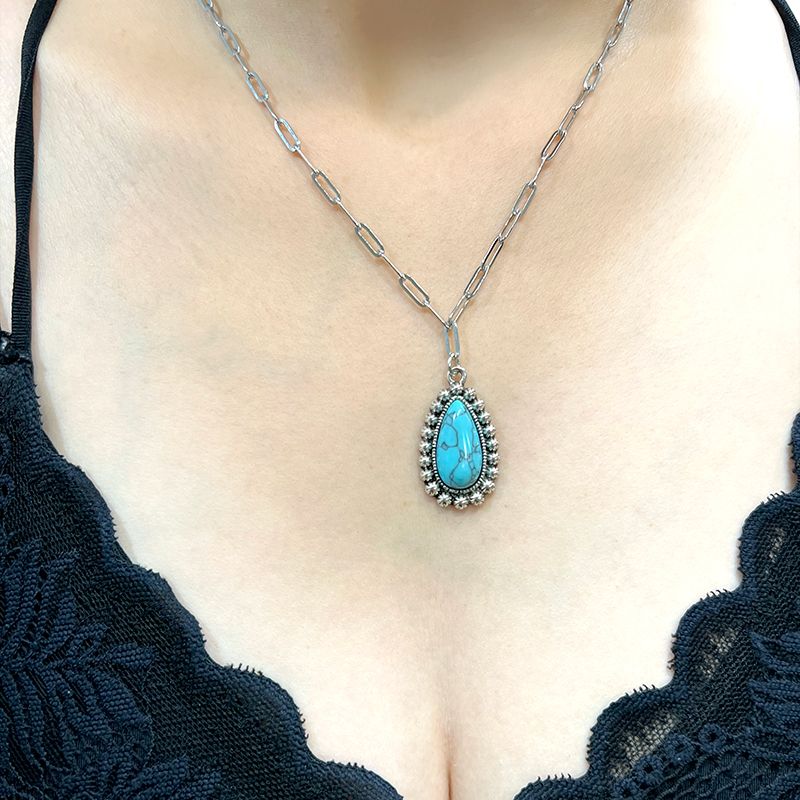 Retro Bohemian Oval Alloy Plating Inlay Turquoise Women's Pendant Necklace
