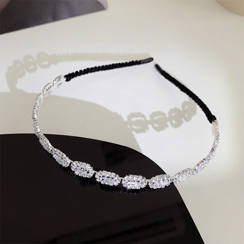 Elegant Simple Style Water Droplets Heart Shape Bow Knot Alloy Inlay Artificial Rhinestones Hair Band