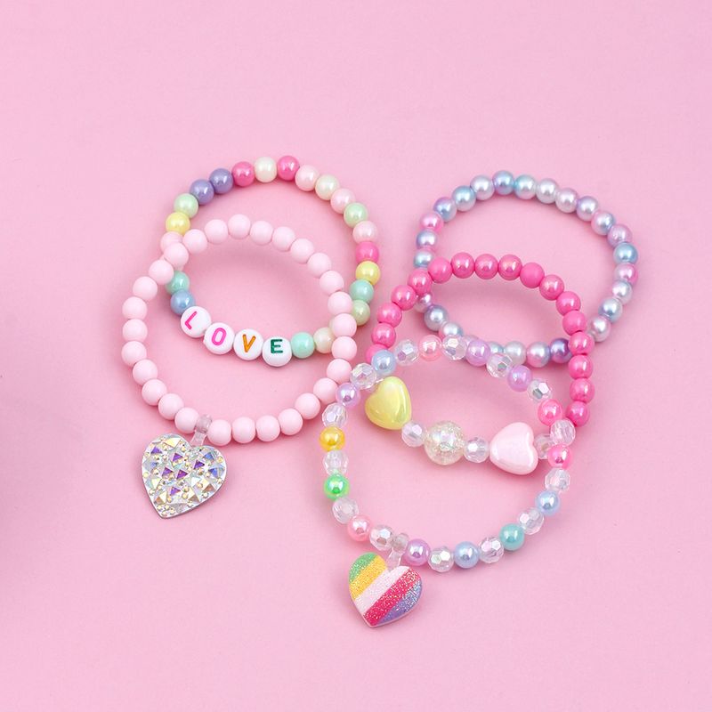 Cute Handmade Sweet Heart Shape Arylic Synthetic Resin Beaded Handmade Girl's Bracelets