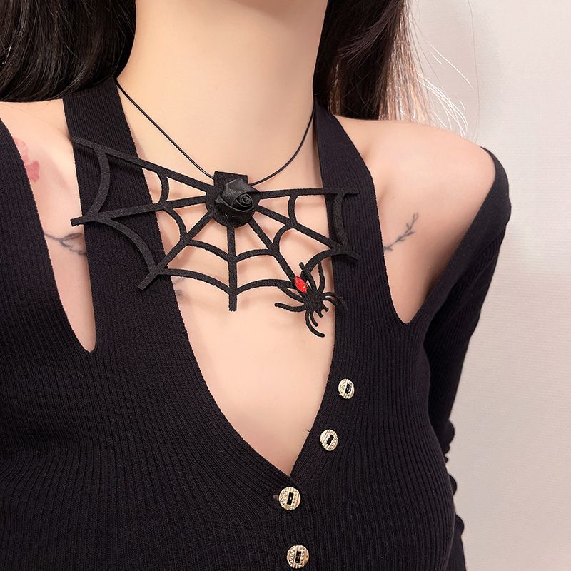 Exaggerated Funny Spider Web Alloy Sponge Three-dimensional Halloween Women's Necklace