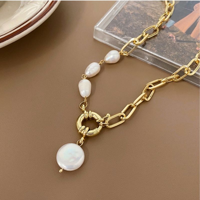 Wholesale Jewelry Simple Style Round Imitation Pearl Iron Copper Plating Pendant Necklace