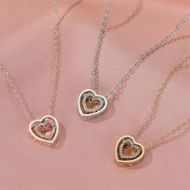 Sweet Heart Shape Alloy Plating Inlay Artificial Gemstones Women's Pendant Necklace