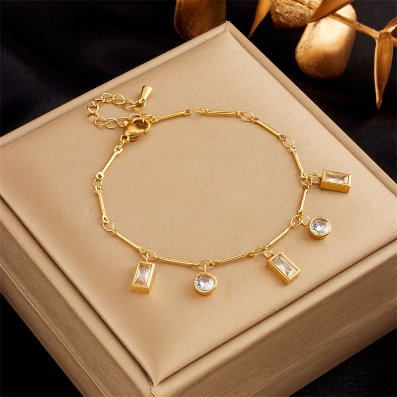 Élégant Style Simple Style Coréen Géométrique Acier Au Titane Placage Incruster Zircon Bracelets