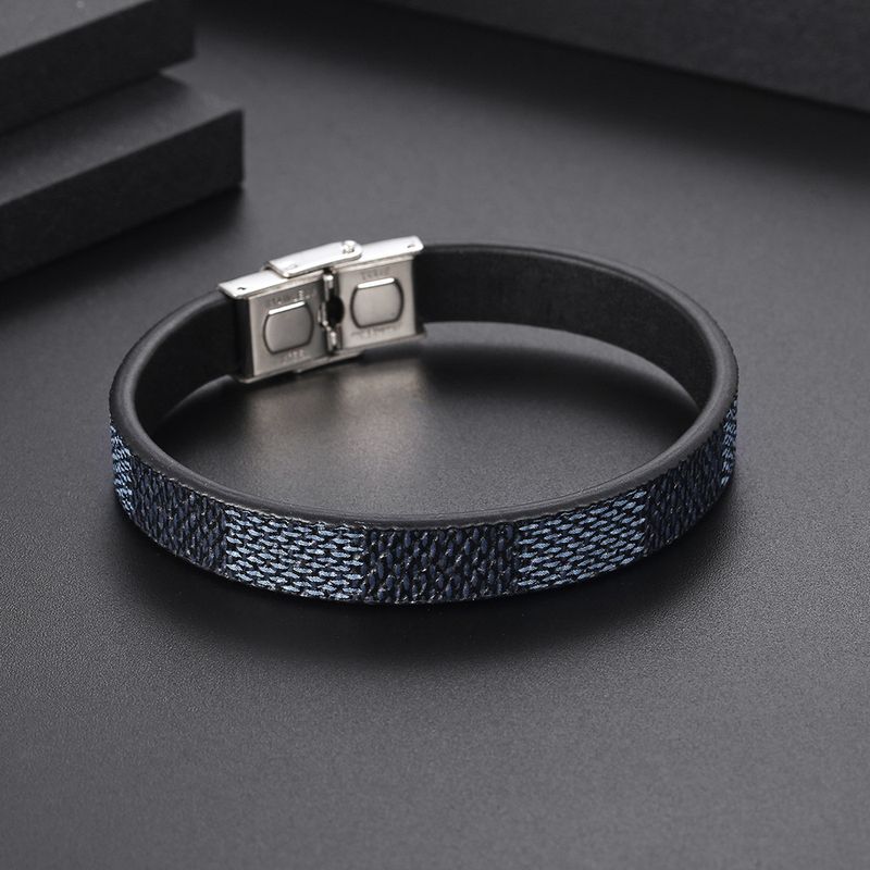Simple Style Round Stainless Steel Polishing Men's Bracelets