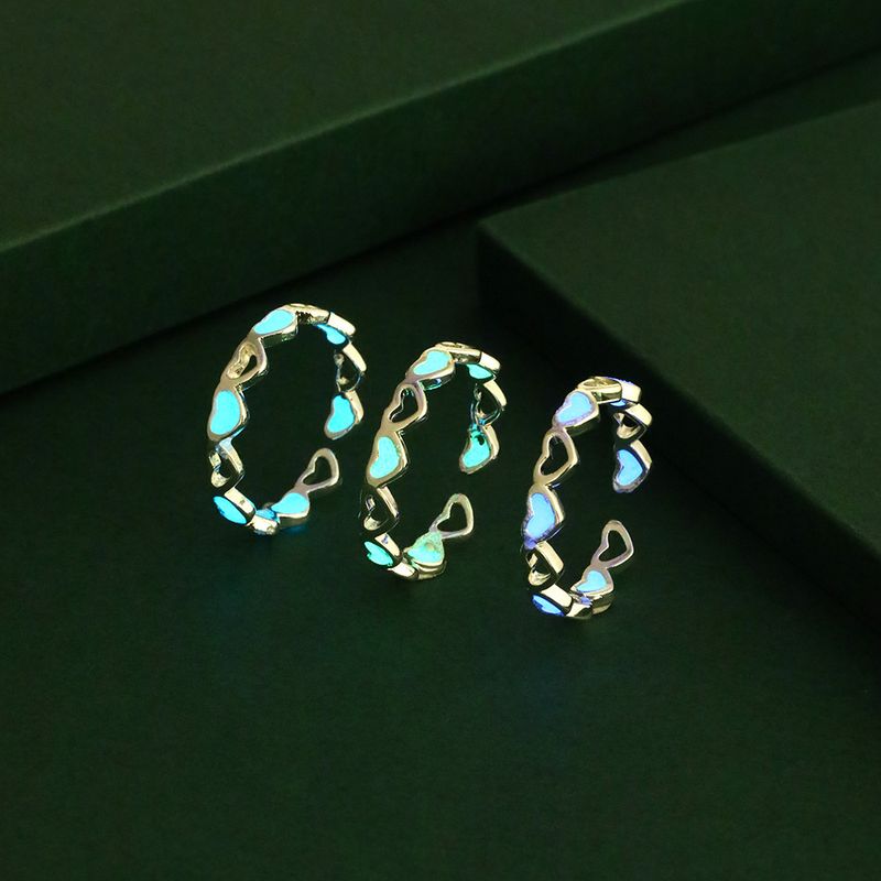 Cute Simple Style Heart Shape Alloy Luminous Plating Hollow Out Women's Rings