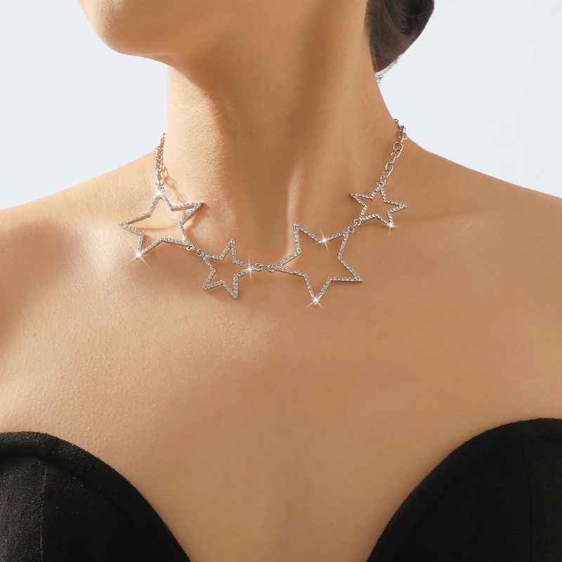 Wholesale Jewelry Elegant Shiny Pentagram Alloy Iron Rhinestones Inlay Necklace