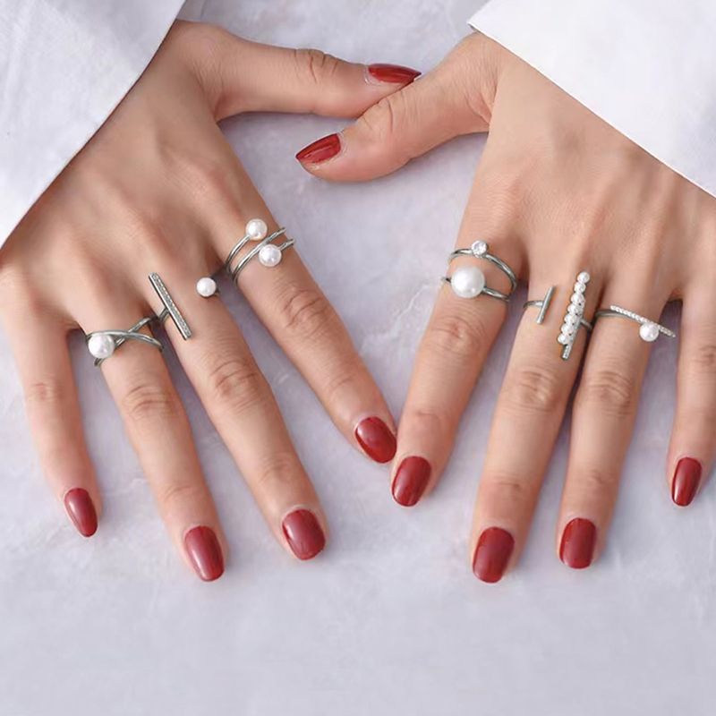 Solid Color Round Alloy Inlay Pearl Women's Rings
