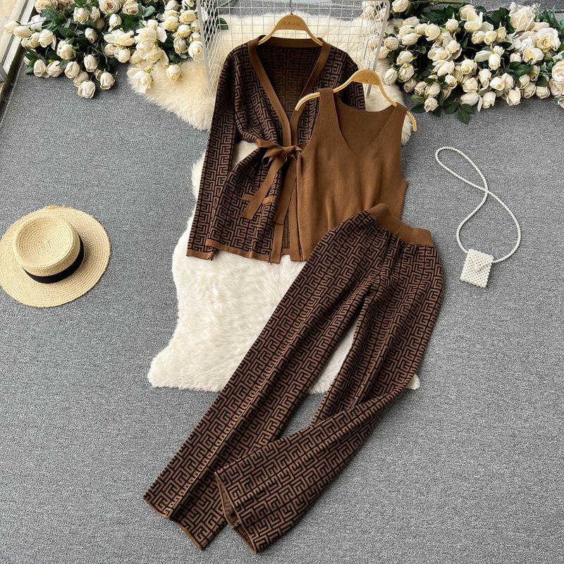 Women's Simple Style Printing Polyester Blending Belt Pants Sets