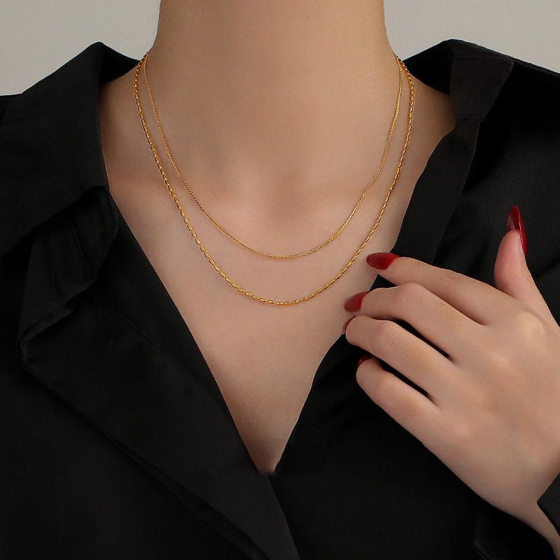 Titan Stahl 18 Karat Vergoldet Einfacher Stil Überzug Einfarbig Geschichtete Halskette