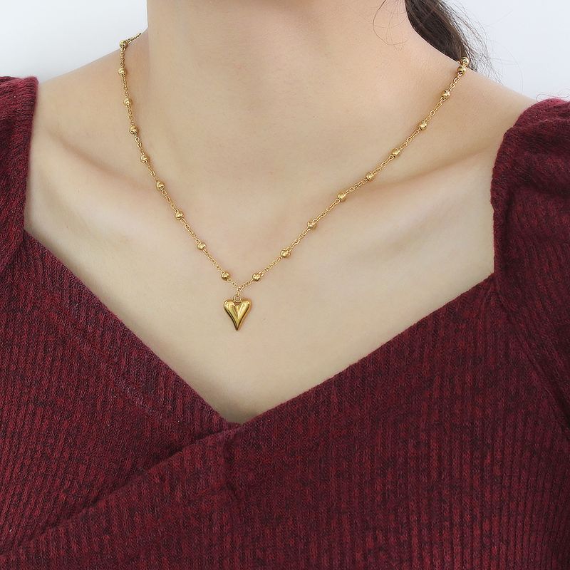 Acero Inoxidable 304 Chapados en oro de 18k Estilo Simple Forma De Corazón Collar Colgante