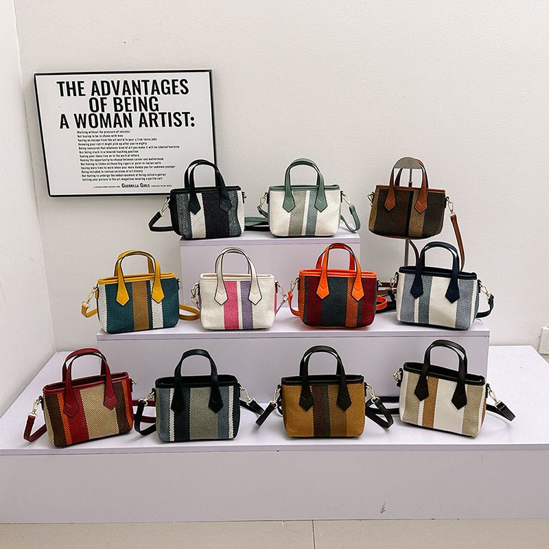 Women's Small All Seasons Canvas Color Block Classic Style Square Zipper Handbag