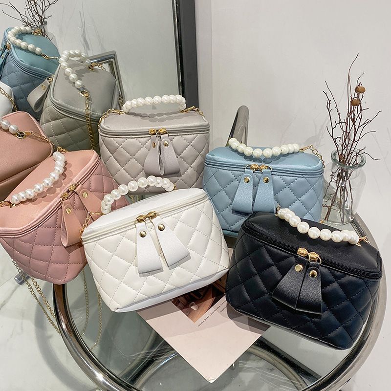 Women's All Seasons Pu Leather Solid Color Elegant Pearls Bucket Zipper Handbag