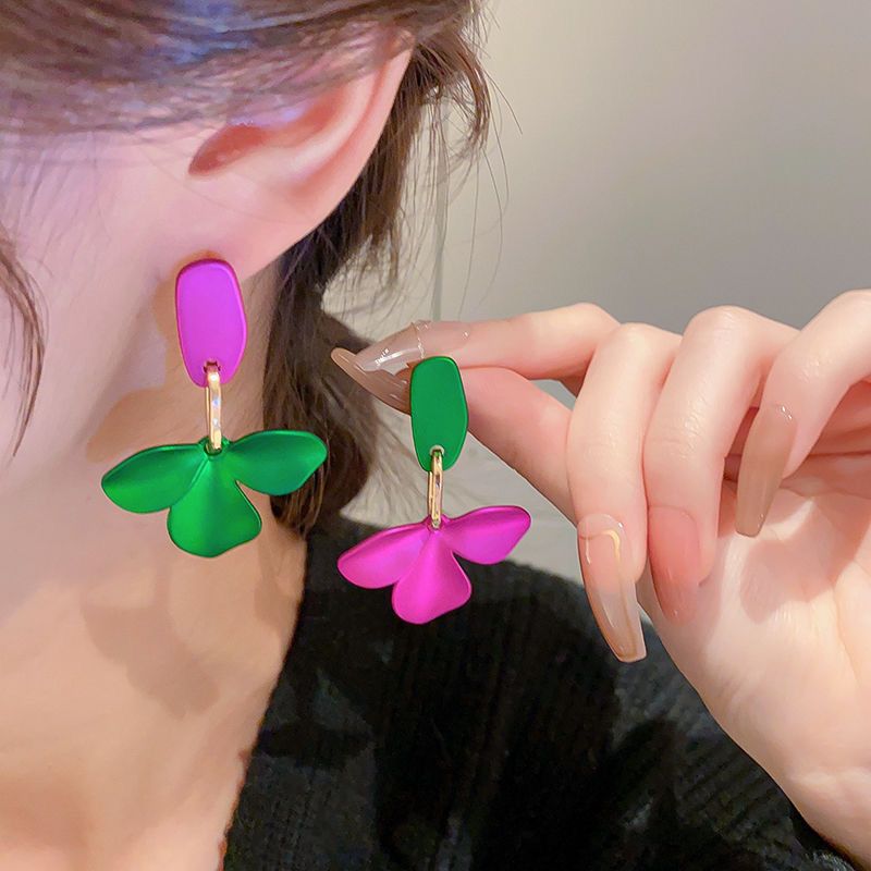 1 Pair Lady Flower Plating Alloy Drop Earrings