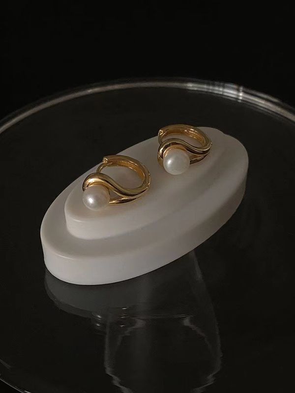 1 Paar Einfacher Stil Einfarbig Inlay Sterling Silber Perle Ohrringe