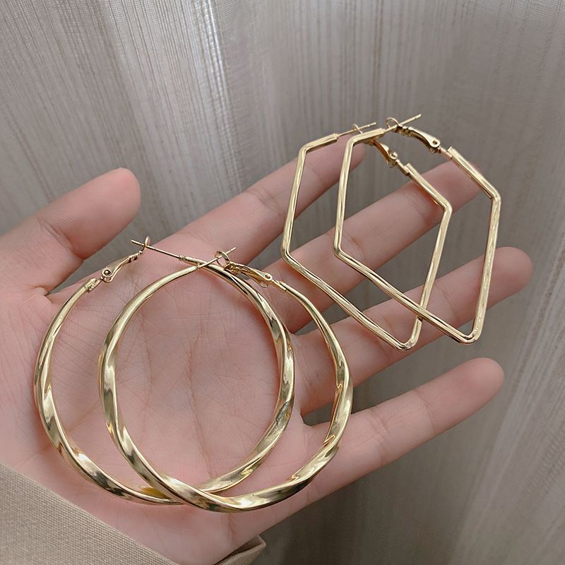 1 Paar Römischer Stil Strassenmode Geometrisch Legierung Vergoldet Ohrringe
