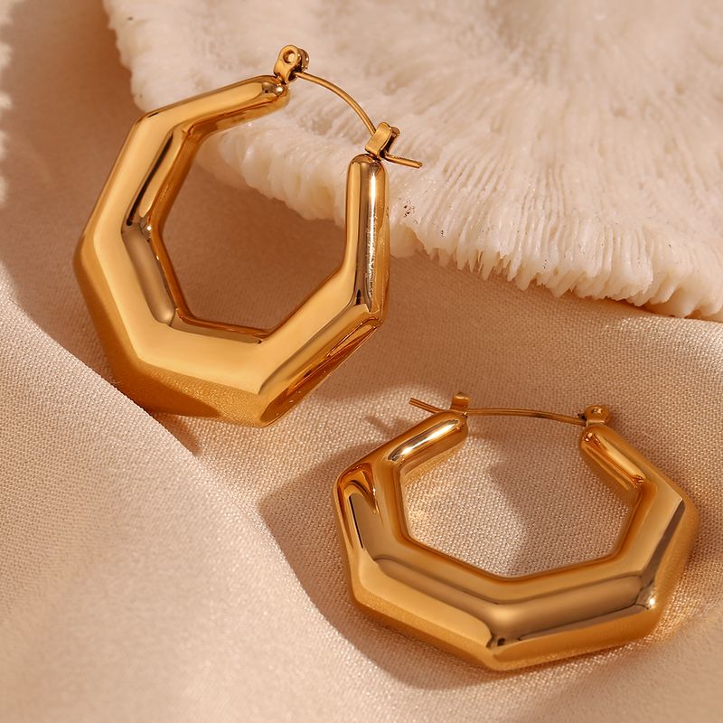 1 Paar Basic Einfacher Stil Klassischer Stil Geometrisch Überzug Rostfreier Stahl 18 Karat Vergoldet Ohrringe