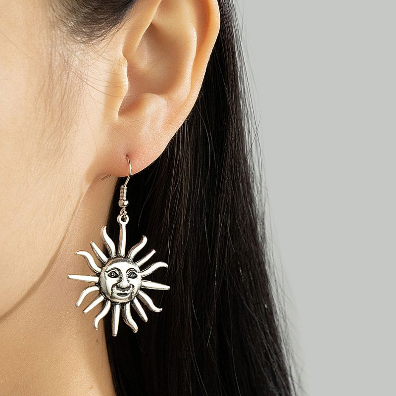 Wholesale Jewelry Retro Sun Alloy Gold Plated Plating Drop Earrings