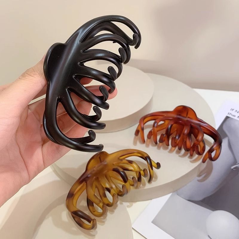 Retro Color Block Plastic Resin Spray Paint Hair Claws