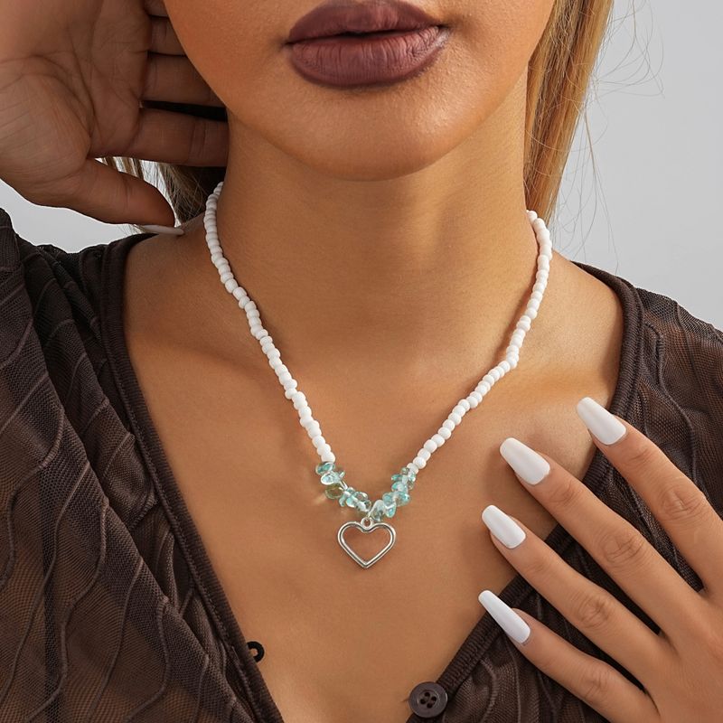 Einfacher Stil Herzform Legierung Perlen Frau Halskette