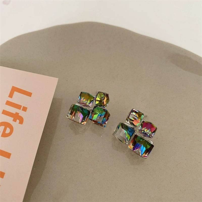 1 Pair Classic Style Color Block Alloy Ear Studs