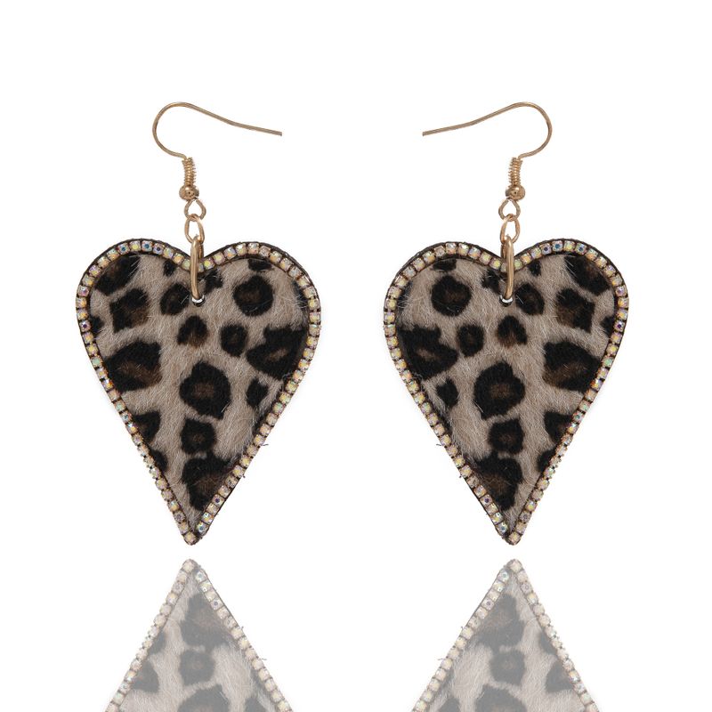 1 Paire Élégant Style Classique Vêtement De Rue Léopard Placage Incruster Faux Cuir Strass Boucles D'oreilles