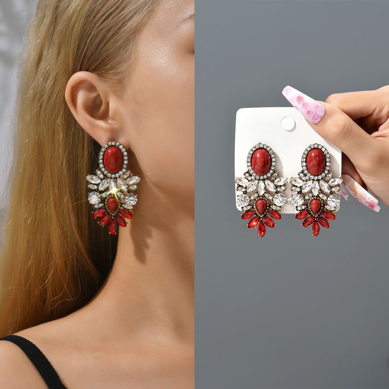 1 Pair Retro Geometric Rhinestone Plating Women's Drop Earrings