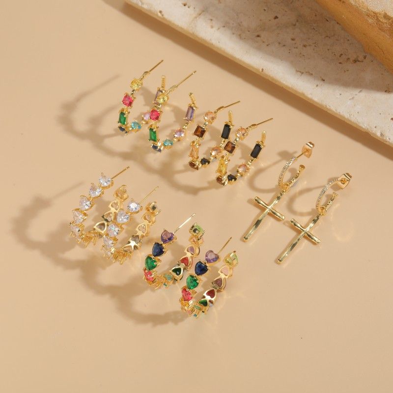 1 Paire Style Ig Sucré Traverser Forme De Cœur Placage Incruster Le Cuivre Zircon Plaqué Or 14k Boucles D'oreilles Boucles D'oreilles