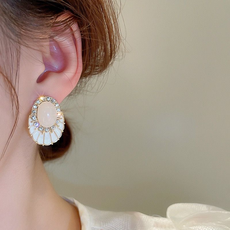 1 Pair Lady Oval Enamel Inlay Alloy Artificial Diamond Ear Studs
