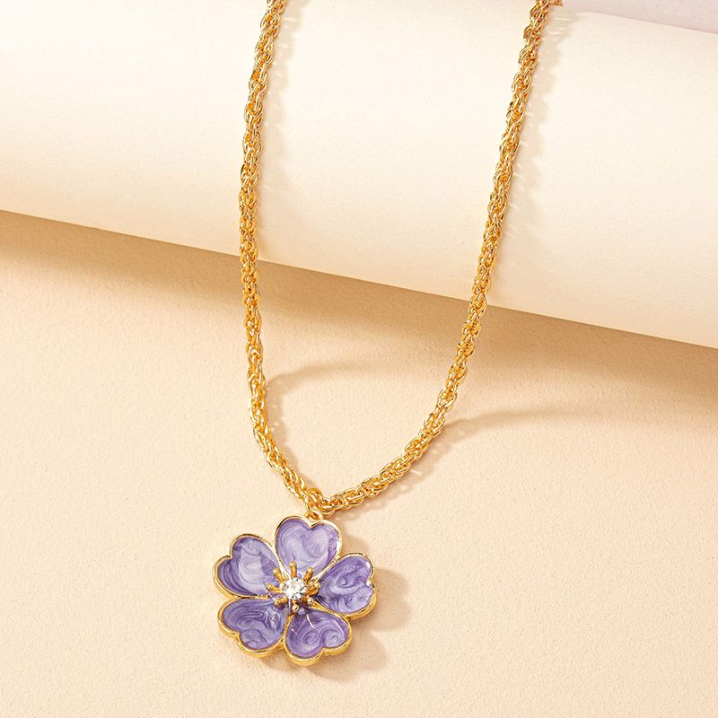 Retro French Style Flower Rhinestones Alloy Wholesale Necklace