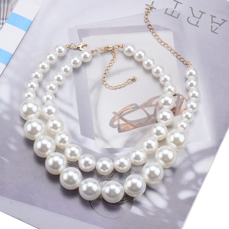 Retro Solid Color Imitation Pearl Plating Women's Layered Necklaces