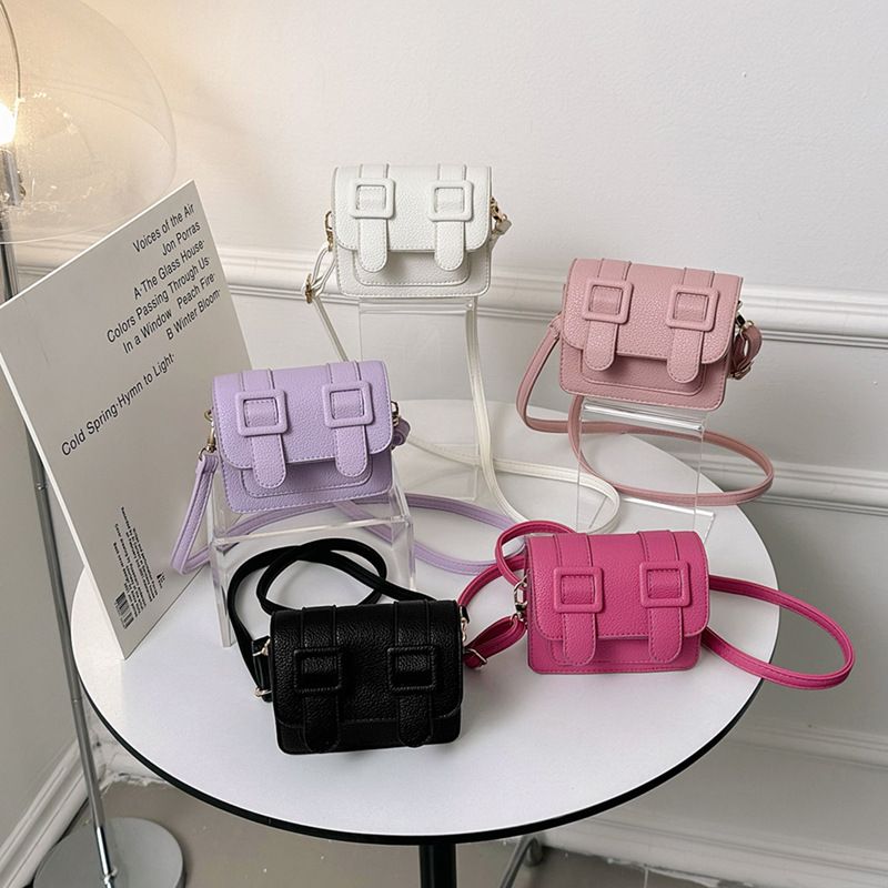 Women's Pu Leather Solid Color Basic Square Magnetic Buckle Crossbody Bag