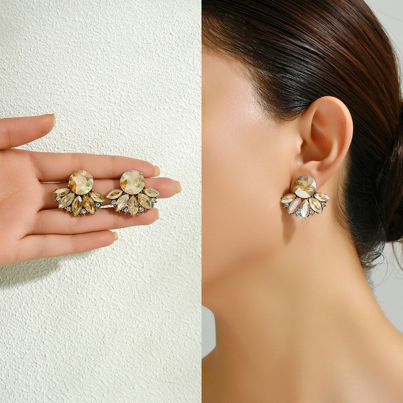 Wholesale Jewelry Elegant Simple Style Geometric Round Alloy Rhinestones Zircon Layered Plating Inlay Ear Studs